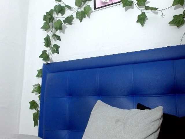 Alanaa-sweety2 live cam on BongaCams
