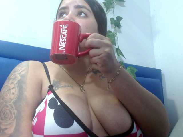 Alanaa-sweety2 live cam on BongaCams