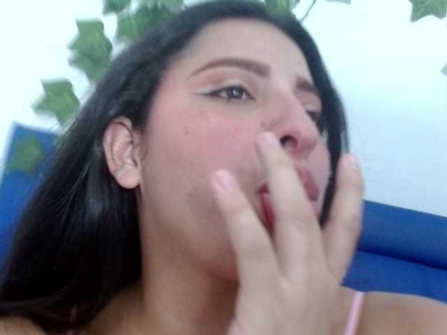 Alanaa-sweety2 live cam on BongaCams