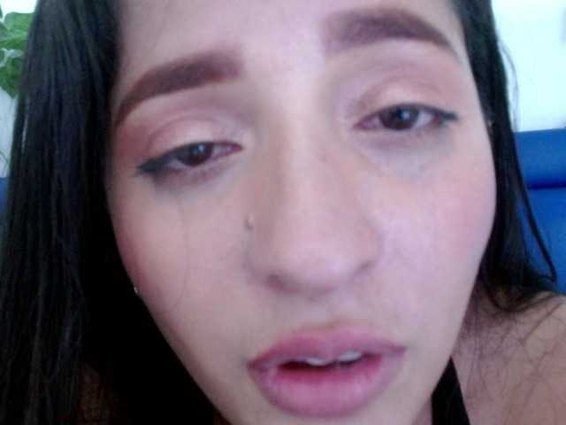 Alanaa-sweety2 live cam on BongaCams