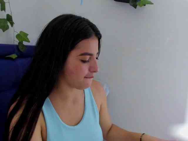 Alanaa-sweety2