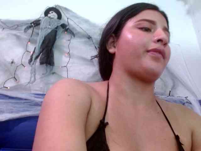Alanaa-sweety2