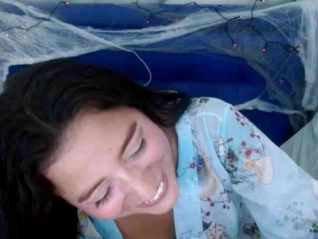Alanaa-sweety2