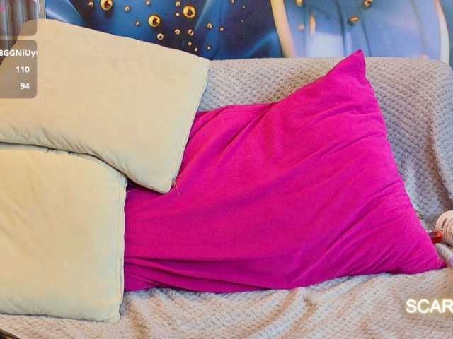 SCARLETTE04 live cam on BongaCams