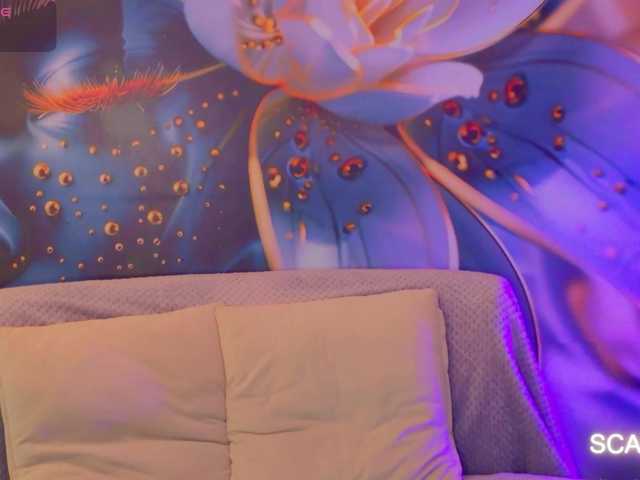 SCARLETTE04 live cam on BongaCams