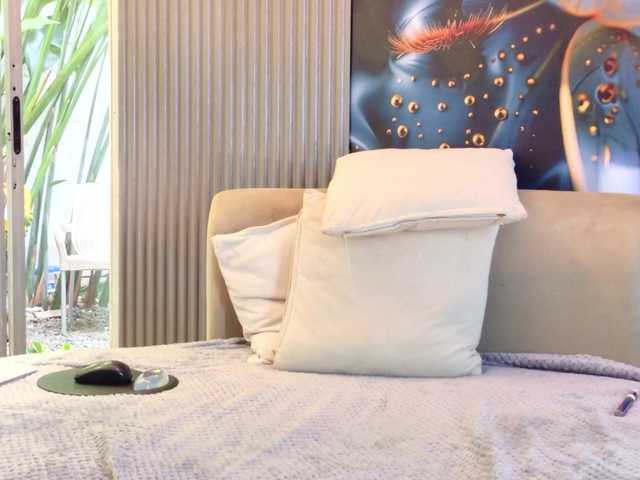 SCARLETTE04 live webcam show