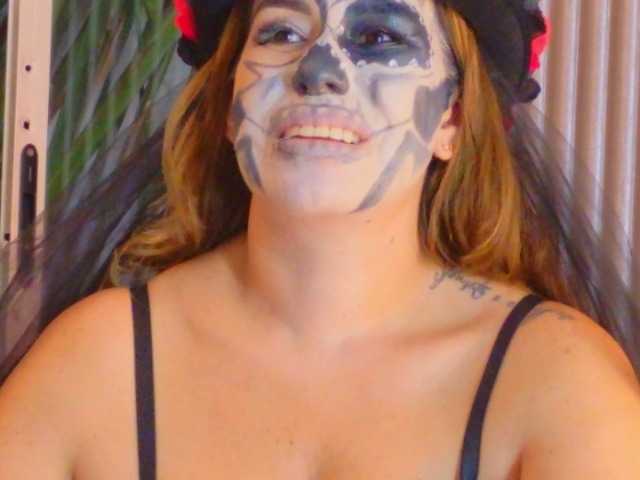 SCARLETTE04 live cam on BongaCams
