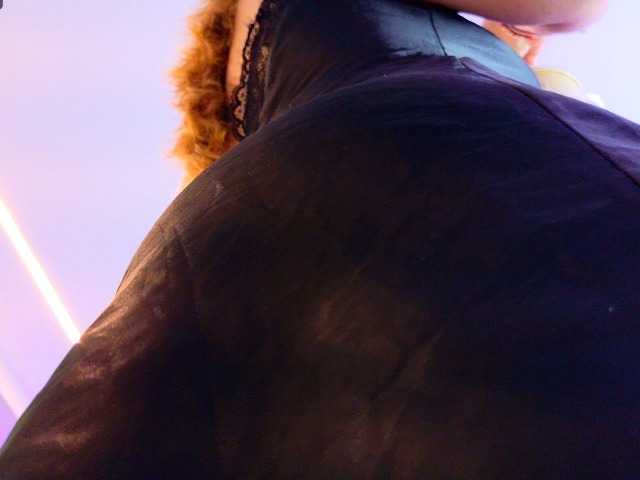 SCARLETTE04 live cam on BongaCams