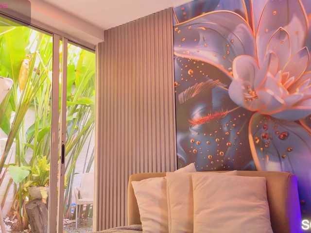 SCARLETTE04 live webcam show