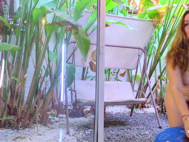 SCARLETTE04 live cam preview