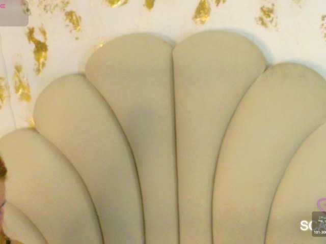 SCARLETTE04 live cam on BongaCams