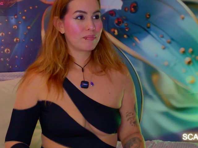 SCARLETTE04 live cam on BongaCams