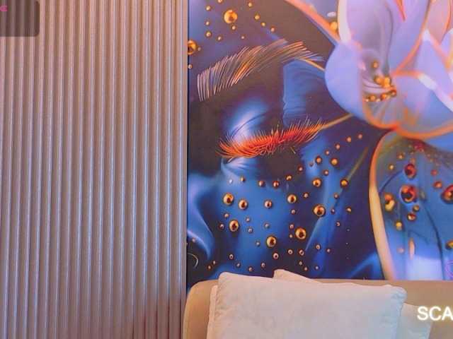 SCARLETTE04 live cam on BongaCams