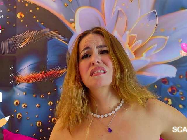 SCARLETTE04 live cam on BongaCams