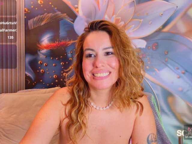SCARLETTE04 live cam on BongaCams