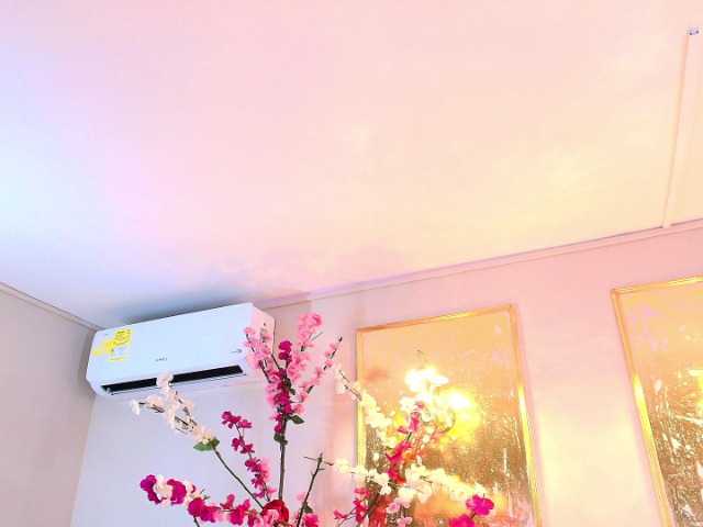 SCARLETTE04 live webcam show