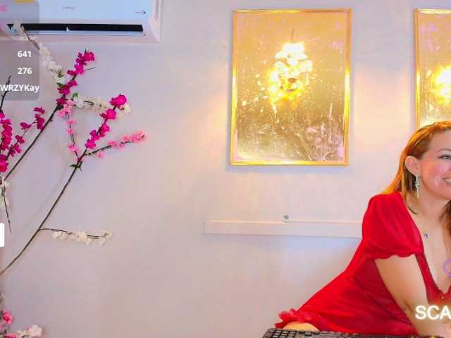 SCARLETTE04 live cam on BongaCams