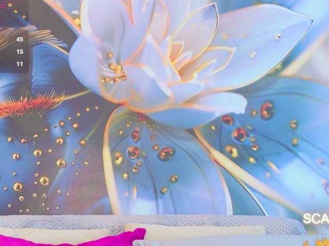SCARLETTE04 live cam on BongaCams