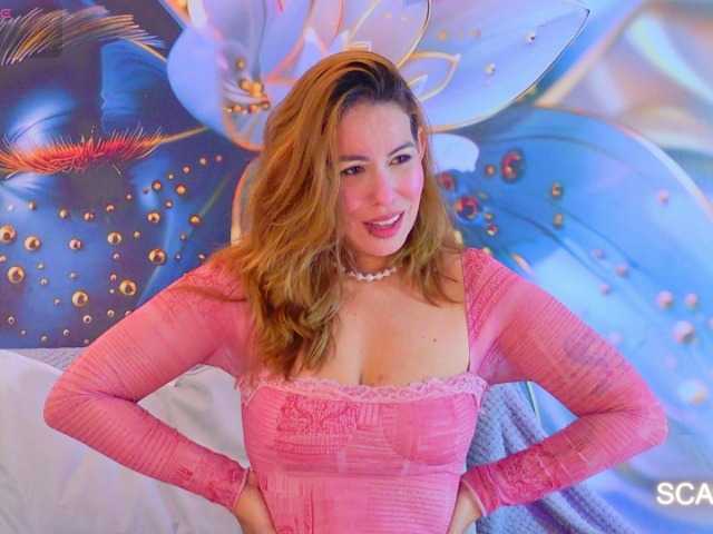 SCARLETTE04 live cam on BongaCams