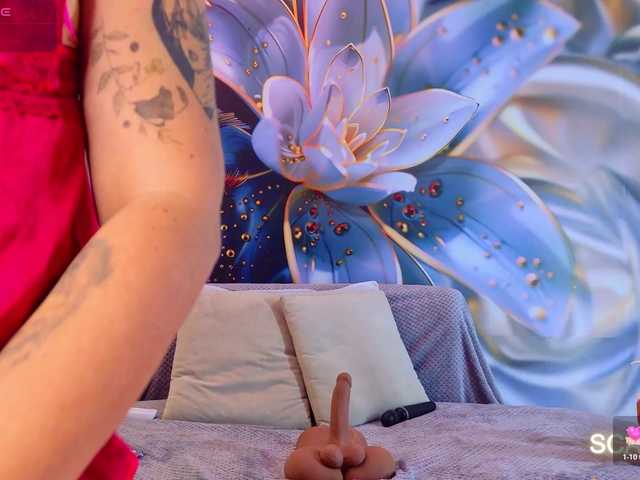 SCARLETTE04 live cam on BongaCams