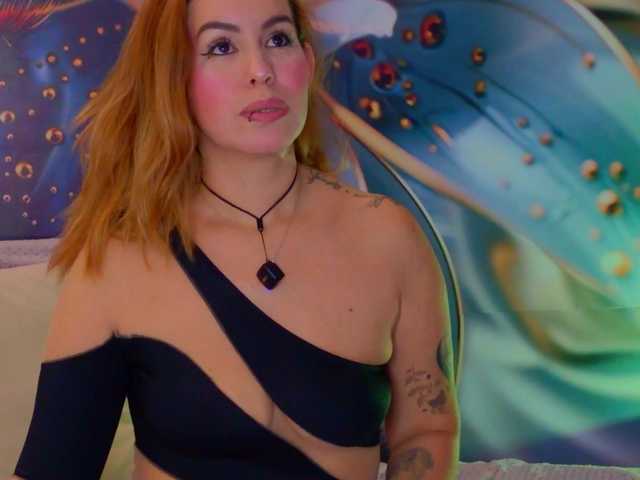 SCARLETTE04 live cam on BongaCams
