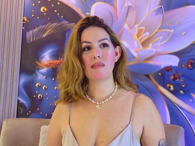 SCARLETTE04 live cam preview