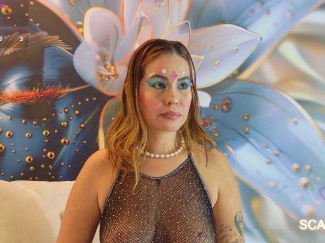 SCARLETTE04 live cam on BongaCams