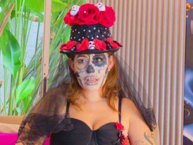 SCARLETTE04 live cam on BongaCams