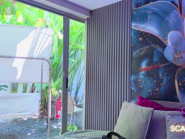 SCARLETTE04 live cam on BongaCams