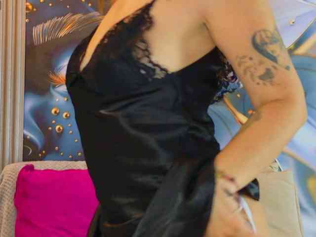 SCARLETTE04 webcam