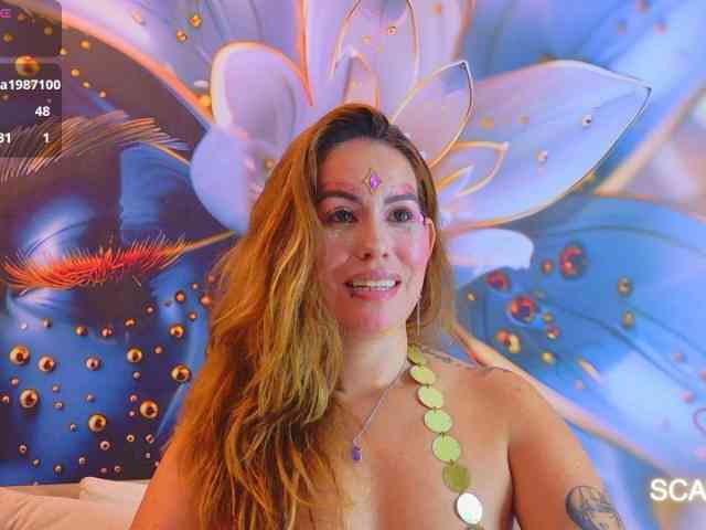 SCARLETTE04 webcam