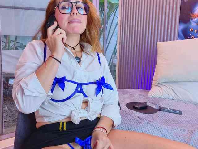 SCARLETTE04 webcam