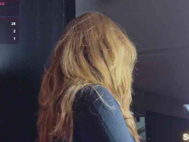 SCARLETTE04 webcam