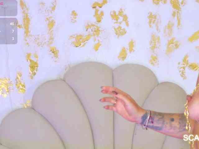 SCARLETTE04 webcam