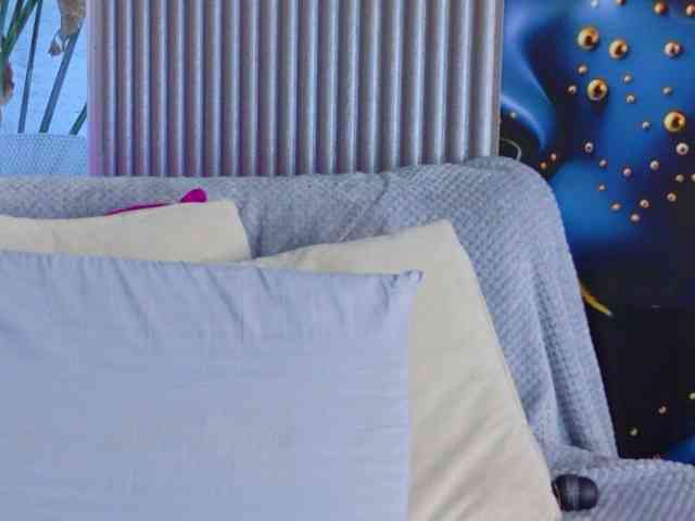 SCARLETTE04 webcam