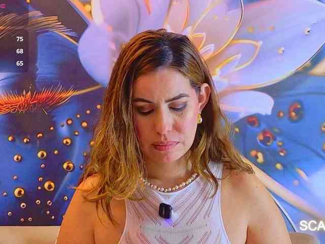SCARLETTE04 webcam