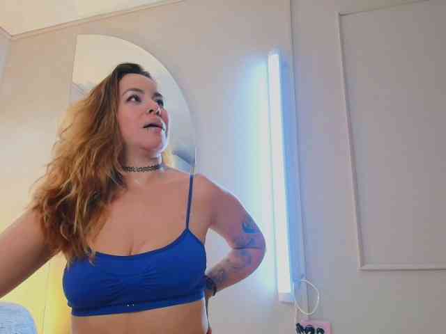 SCARLETTE04 webcam