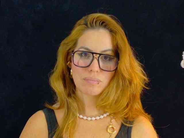 SCARLETTE04 webcam