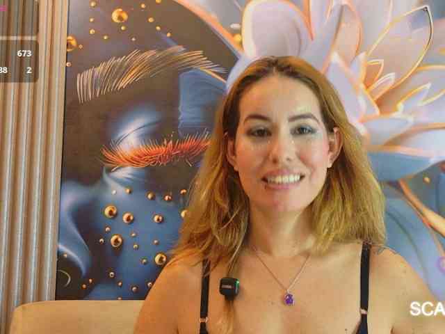 SCARLETTE04 webcam