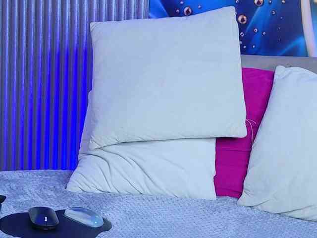 SCARLETTE04 webcam