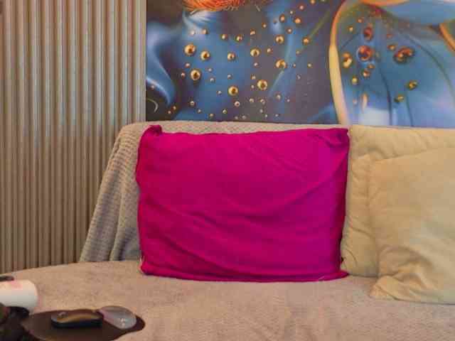 SCARLETTE04 webcam