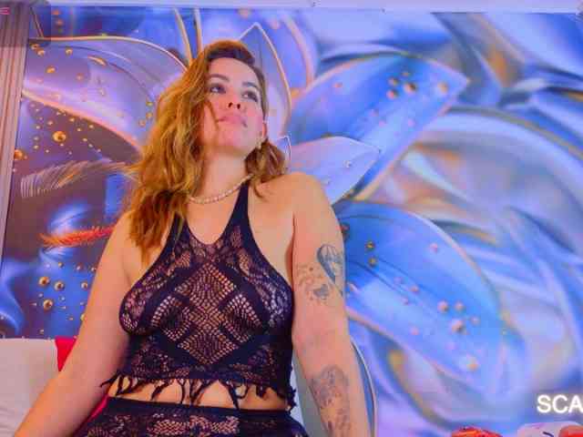SCARLETTE04 webcam