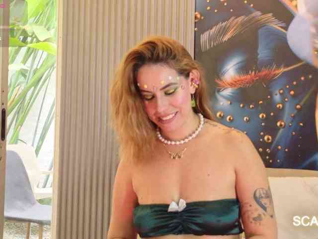 SCARLETTE04 webcam