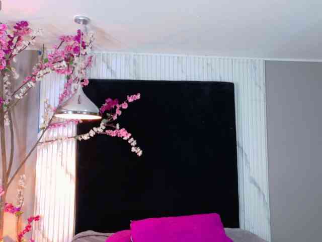 SCARLETTE04 webcam