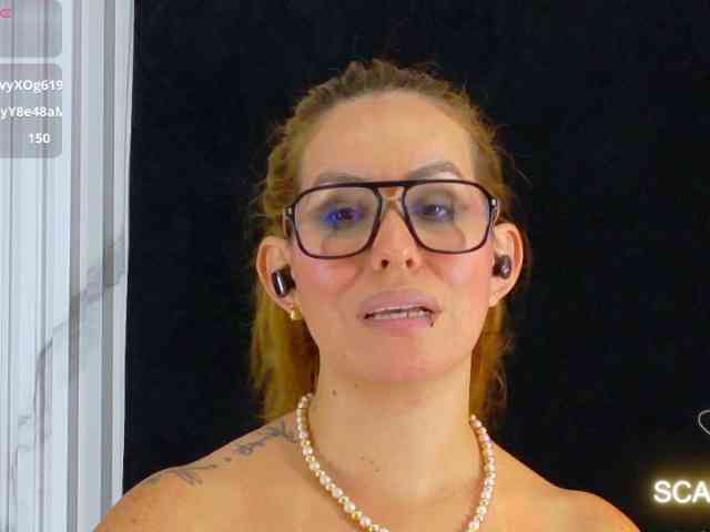 SCARLETTE04 webcam