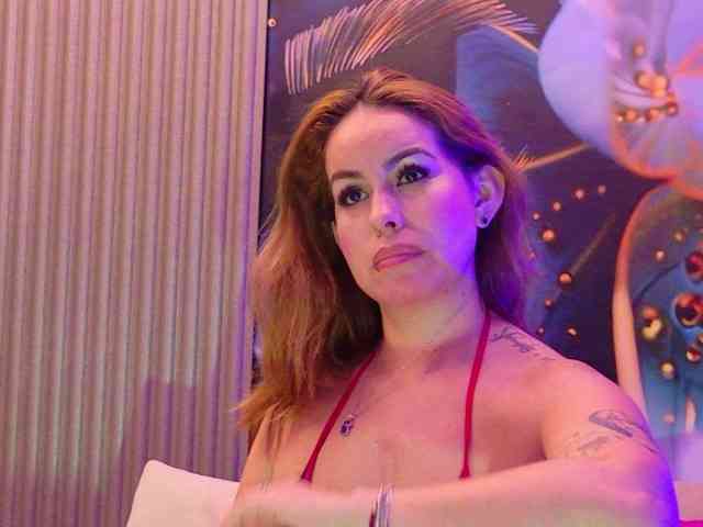 SCARLETTE04 webcam