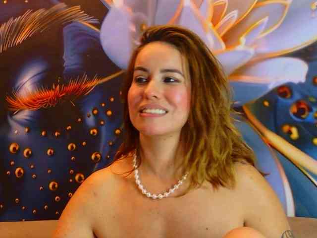 SCARLETTE04 webcam