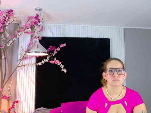 SCARLETTE04 webcam