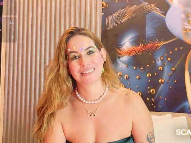 SCARLETTE04 webcam