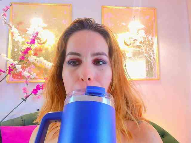 SCARLETTE04 webcam